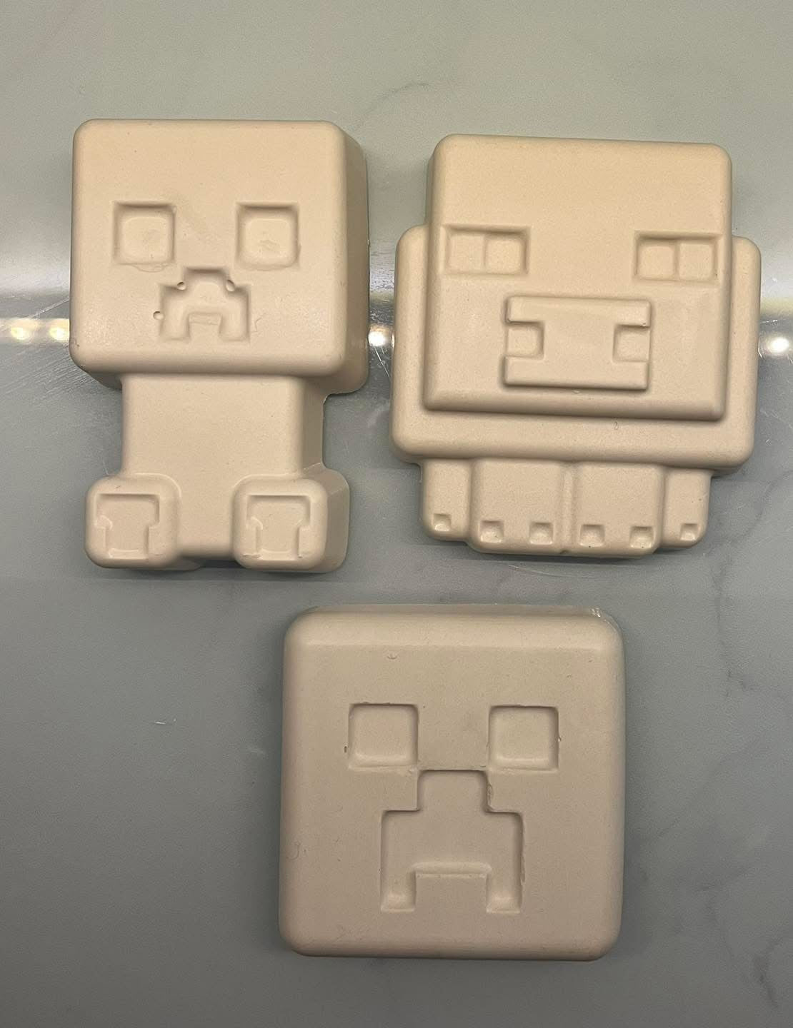 Paint your own sets
