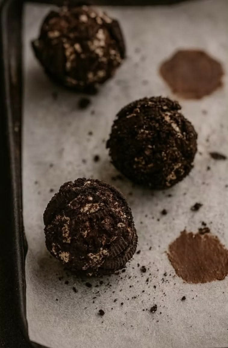 12 chocolate truffle balls