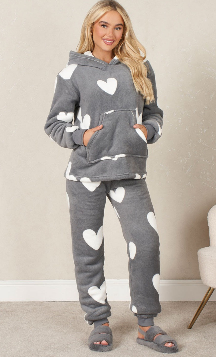 Women’s heart pyjamas