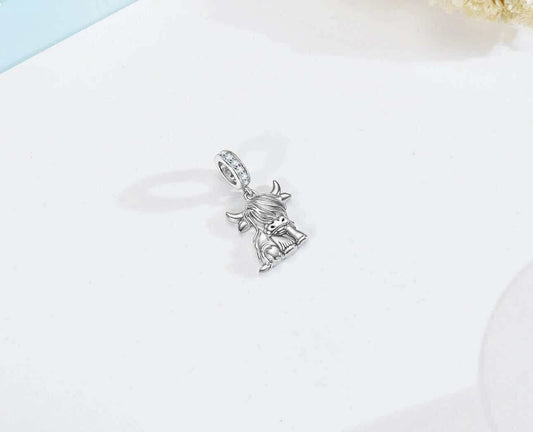 Sterling silver charm - highland cow