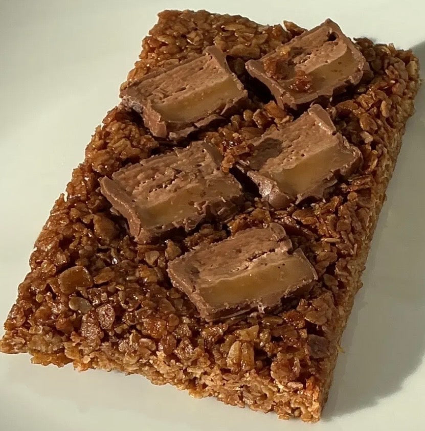 Luxury letterbox flapjacks