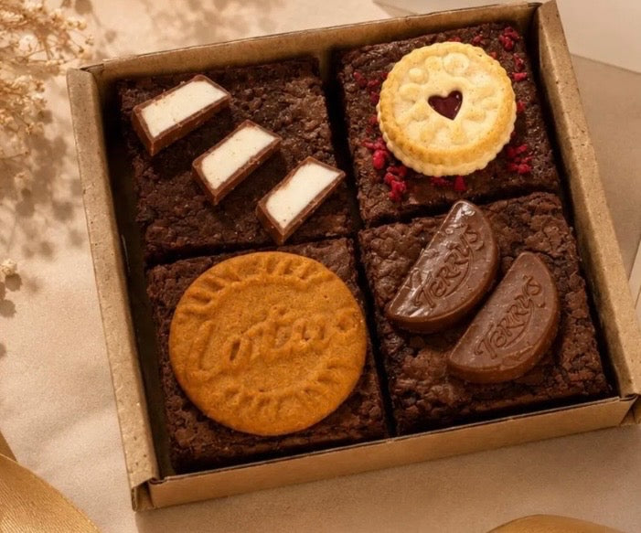 4 mini Brownie treats