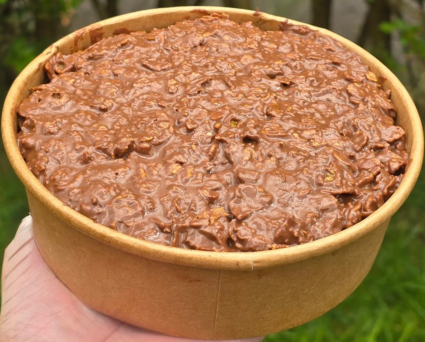Chocolate crunch sponge cake
