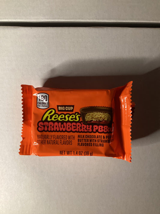 Reese’s PB&J strawberry big cup