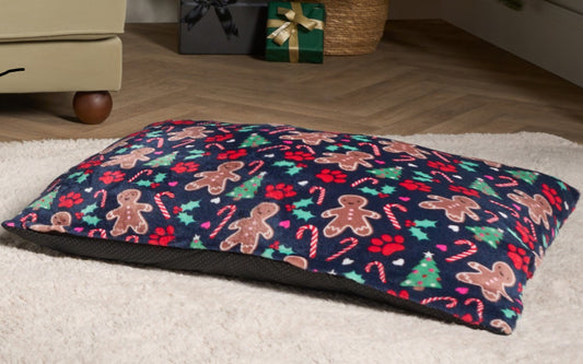Christmas pet bed