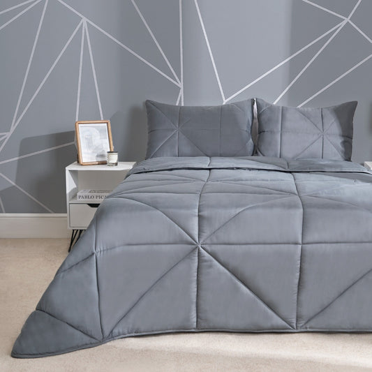 Geo Quilted 7.5 Tog Duvet Set